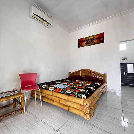 Alan'S Homestay Kuripan  Esterno foto