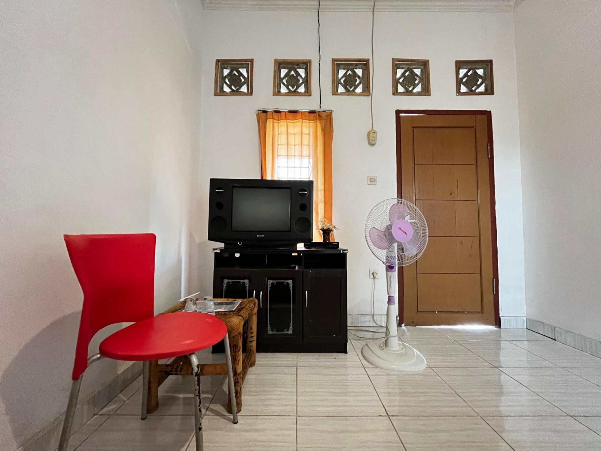 Alan'S Homestay Kuripan  Esterno foto
